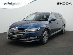Skoda Superb - 1.4 TSI iV 218 pk Business Edition Plus | Trekhaak | Matrix LED | Geheugenstoel | Adaptief