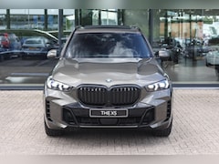 BMW X5 - xDrive50e M Sport Automaat / Trekhaak / Panoramadak / Comfortstoelen / Comfort Access / Ha