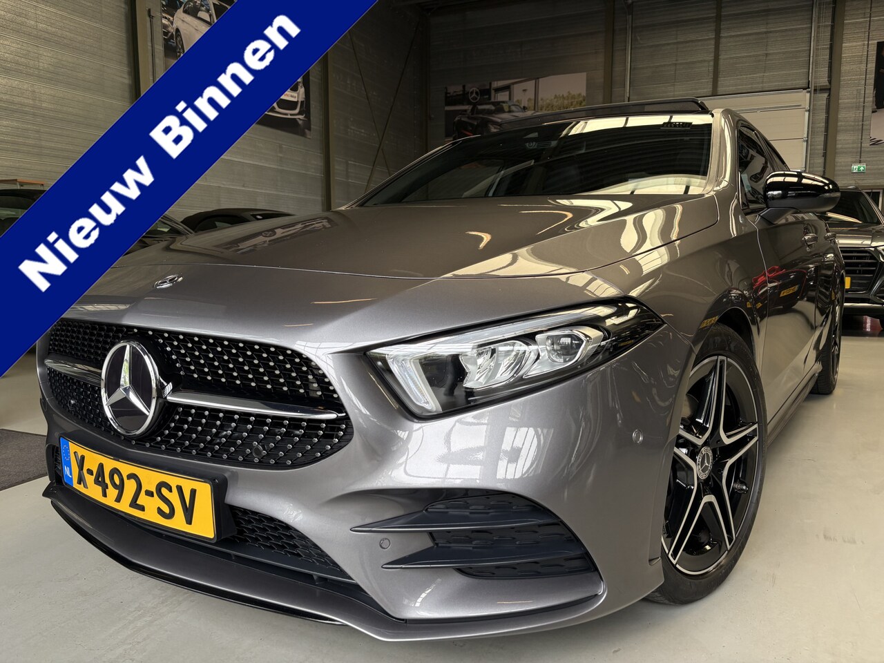 Mercedes-Benz A-klasse - 200 Launch Edition Premium Plus 200 Launch Edition Premium Plus Pano, Sfeer, AMG pakket - AutoWereld.nl