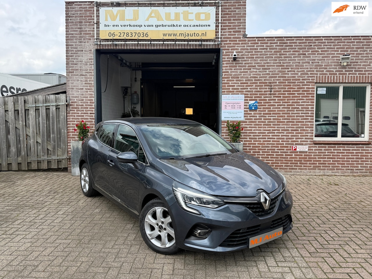 Renault Clio - 1.0 TCe Initiale Paris virtual cruise control - AutoWereld.nl