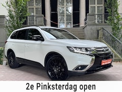 Mitsubishi Outlander - 2.0 Instyle+ 4WD 7P Automaat Sch-Dak Navi Xenon 360c Camera Trekhaak Full Options