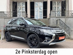 Mitsubishi Outlander - 2.0 Instyle Automaat Navi Android Carplay Trekhaak Camera Climate Cruise Ctr