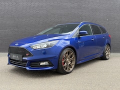 Ford Focus Wagon - 2.0 ST-3