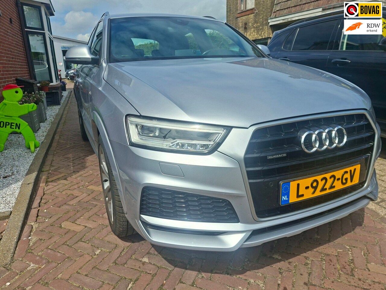 Audi Q3 - 2.0 TFSI quattro S-Line Trekhaak Camera - AutoWereld.nl