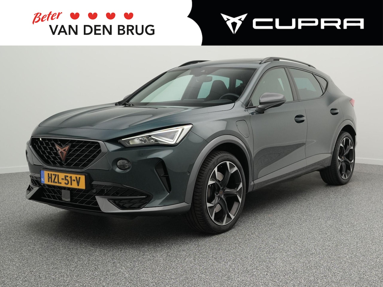 CUPRA Formentor - 1.4 e-Hybrid 245pk VZ | Panoramadak | Dynamic chassis control | Stoel- & stuurwielverwarmi - AutoWereld.nl