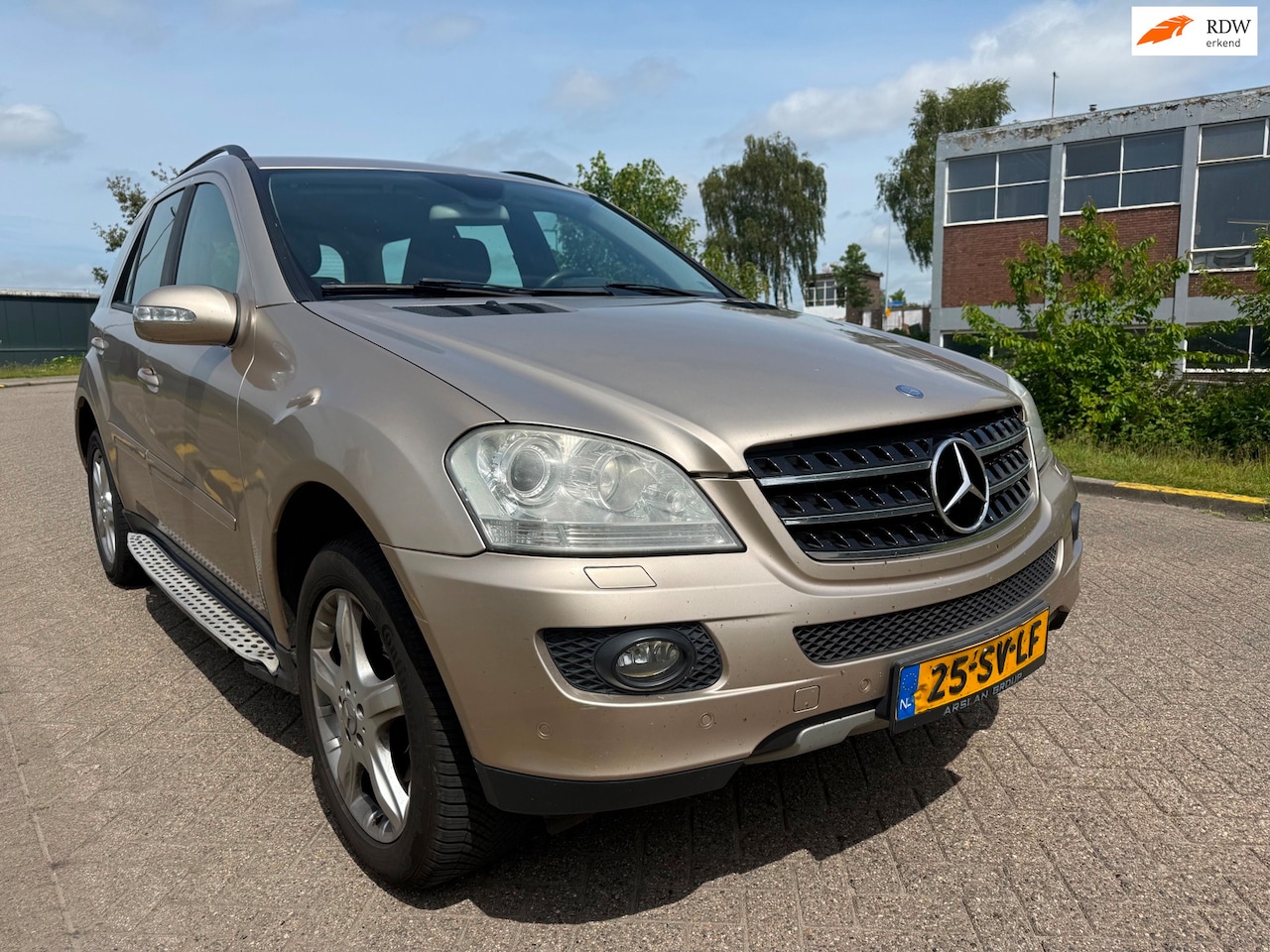 Mercedes-Benz M-klasse - 350 LPG 4x4 AUTOMAAT youngtimer_NETTE AUTO - AutoWereld.nl