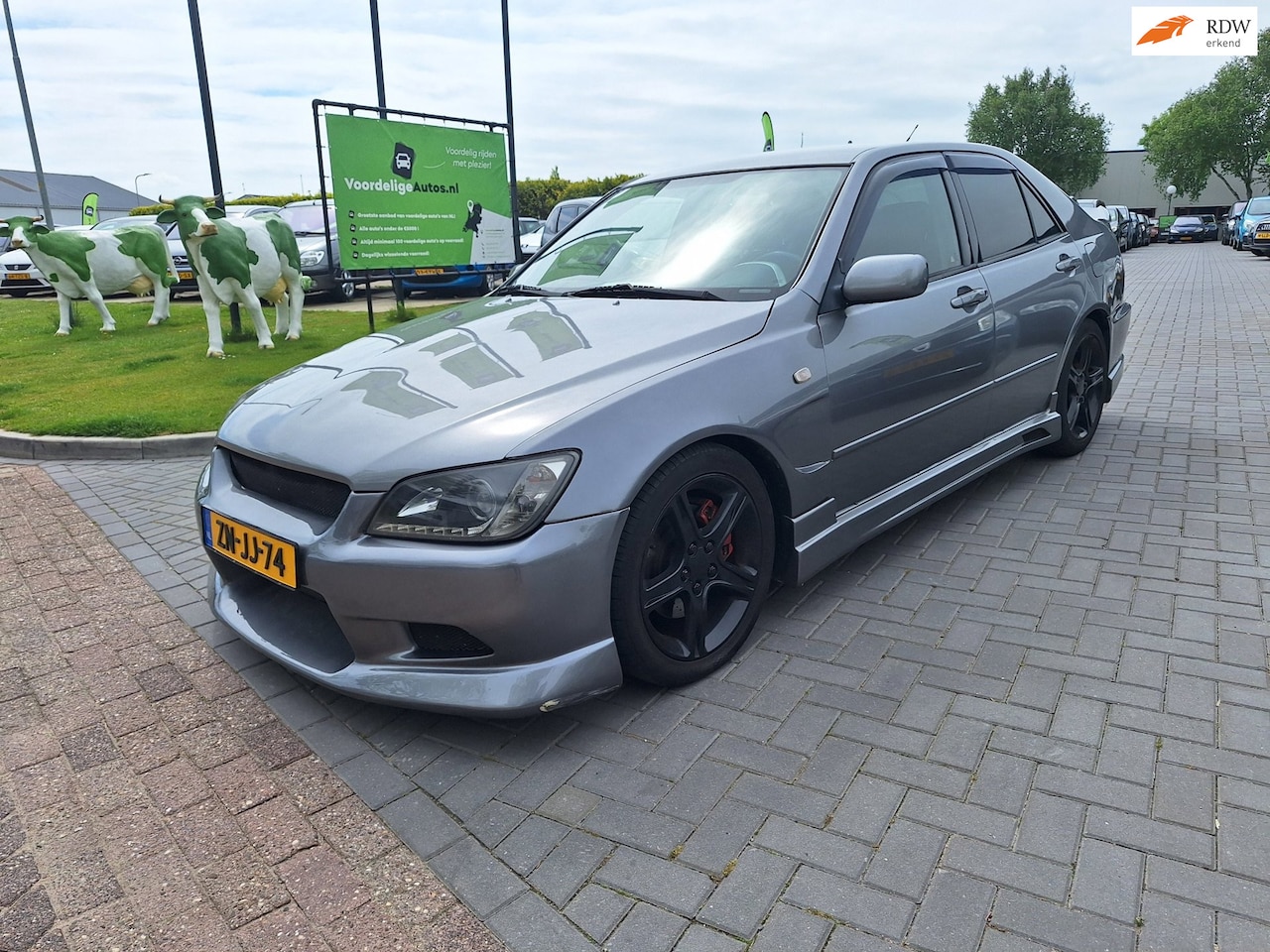 Lexus IS - 200 Executive / Dikke auto / APK september 2026 - AutoWereld.nl