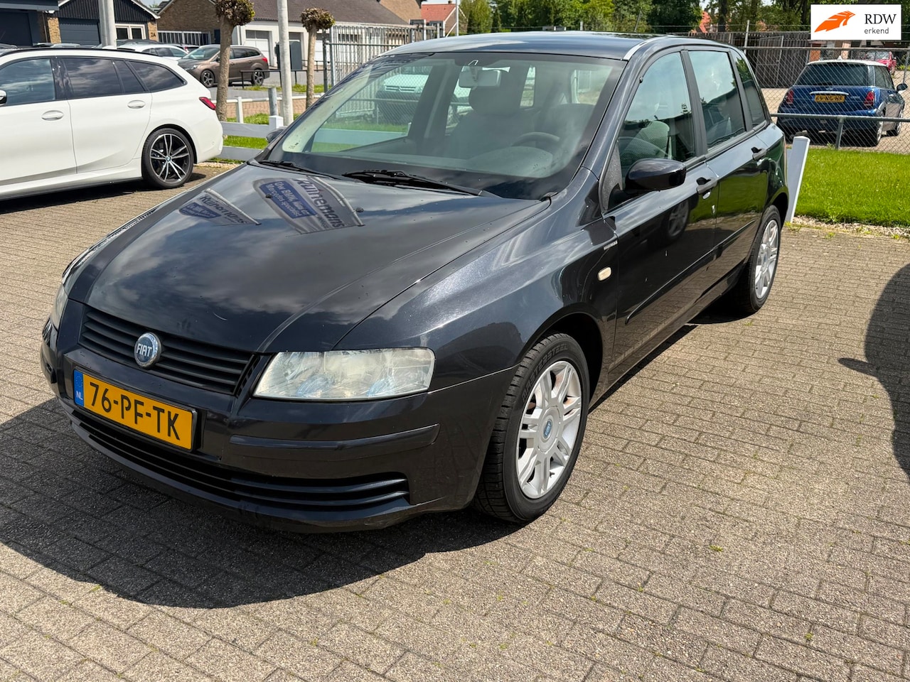 Fiat Stilo - 1.4-16V Active Plus / AIRCO / ZO MEE HANDEL - AutoWereld.nl
