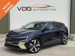 Renault Mégane E-Tech - EV60 Optimum Charge 220 Iconic Leder / SOH 94% / Warmtepomp / Camera Binnenspiegel / 360 C