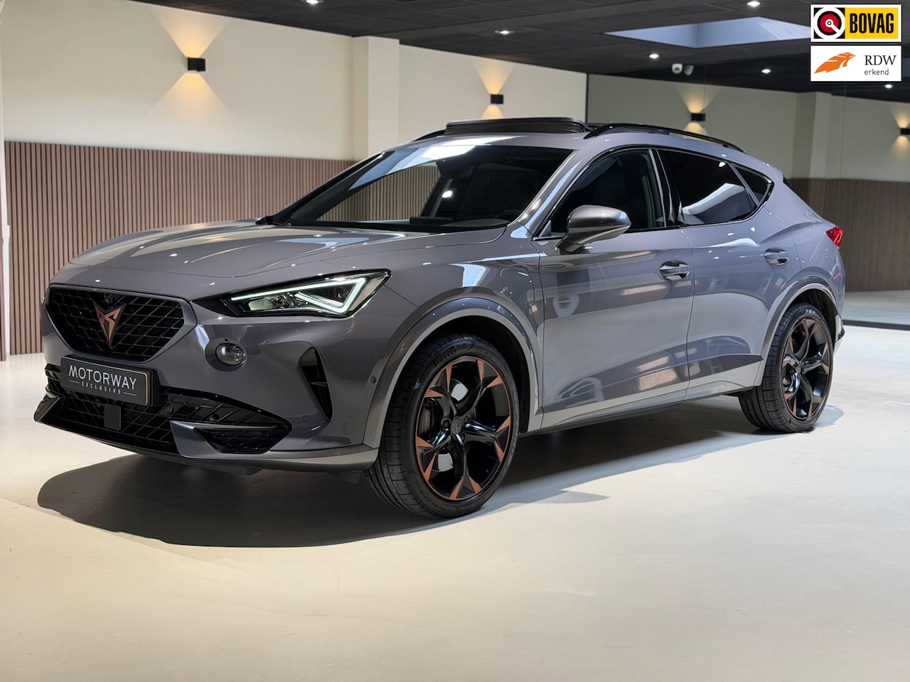 CUPRA Formentor - 1.4 e-Hybrid VZ Performance|Pano|360|Matrix|Memory| - AutoWereld.nl