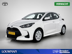 Toyota Yaris - 1.5 Hybrid Active | BTW Voertuig | Dealer onderhouden | Trekhaak afneembaar | Apple CarPla