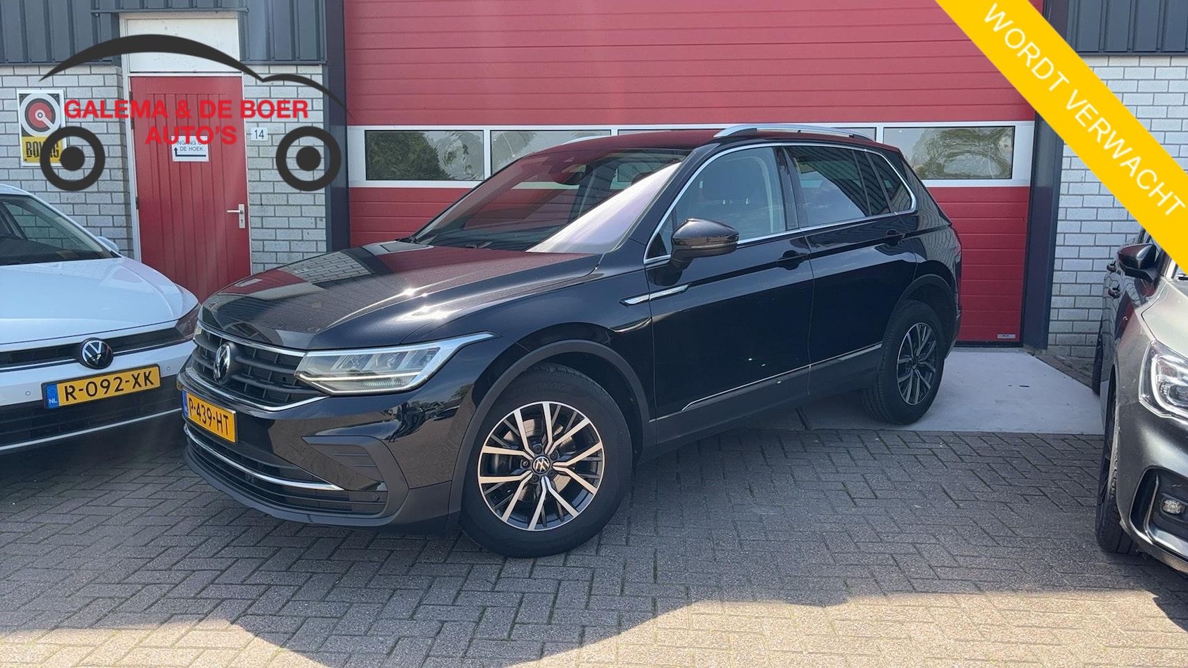 Volkswagen Tiguan - 1.5 TSI Life Business FULL LED / CAMERA / STOELVERW / STUURVERW / CARPLAY / CLIMA / DAB+ / - AutoWereld.nl