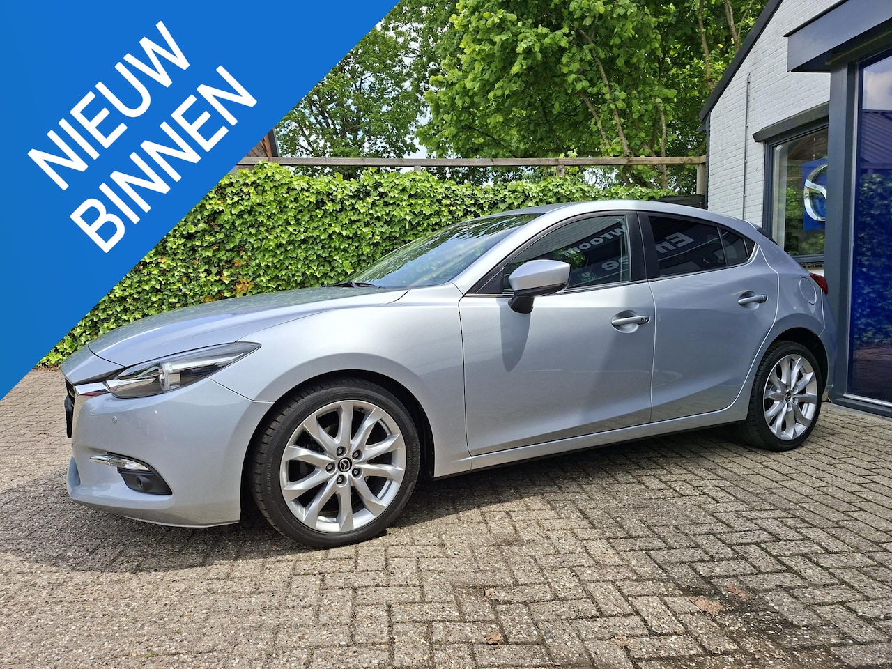 Mazda 3 - 2.0 SkyActiv-G 120 GT-M 2.0 SkyActiv-G 120 GT-M - AutoWereld.nl