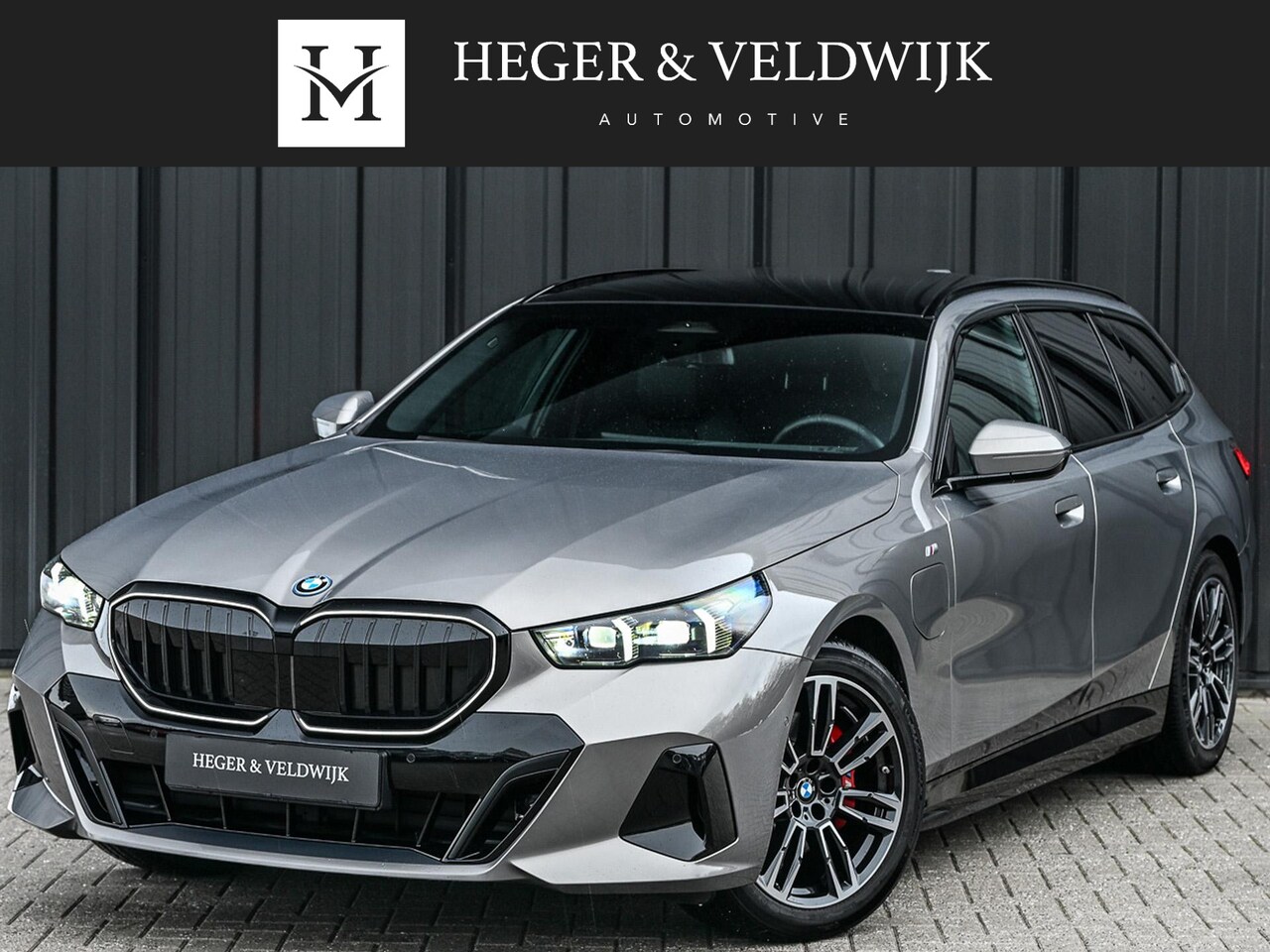 BMW 5-serie Touring - 530e xDrive | M-Sport Pro | Panoramadak | Harman Kardon audio | M-Sport Suspension | Adapt - AutoWereld.nl