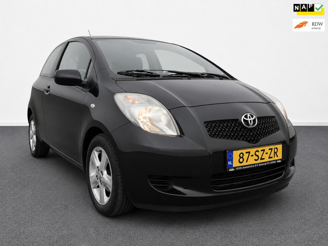 Toyota Yaris - 1.3 VVTi Sol / 2e eigenaar / Nieuwe Apk / - AutoWereld.nl