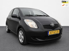 Toyota Yaris - 1.3 VVTi Sol / 2e eigenaar / Nieuwe Apk /