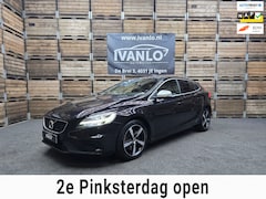 Volvo V40 - 1.5 T3 Kinetic R Design Pano LED Camera Trekhaak Clima Cruise LM