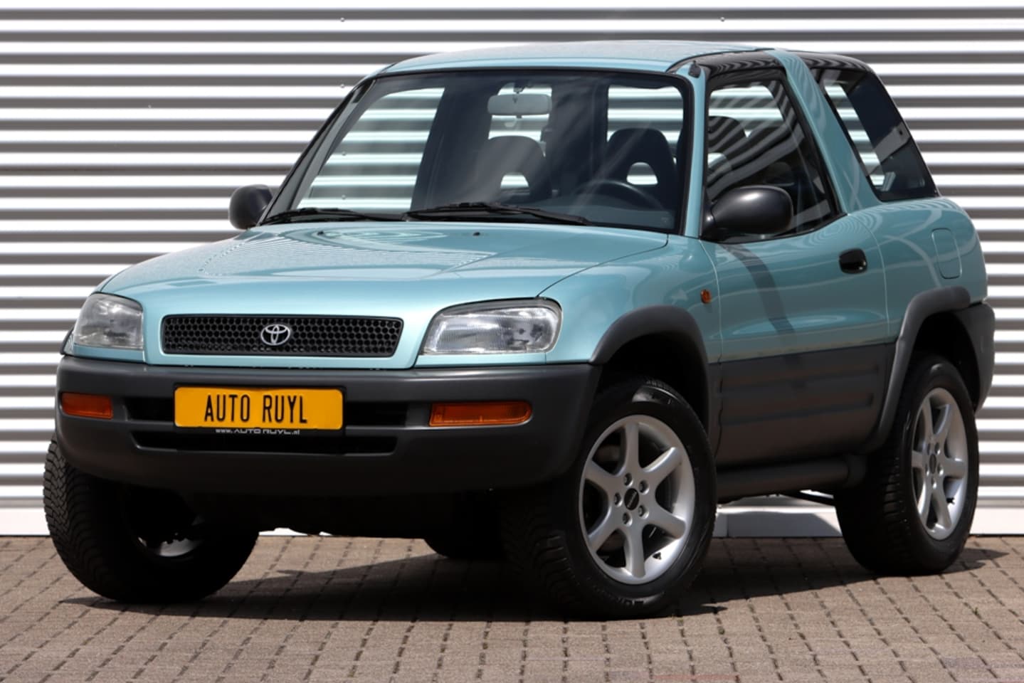 Toyota FunCruiser RAV4 - 4WD 29.842 Km ! 2.0i SR / Airco - AutoWereld.nl