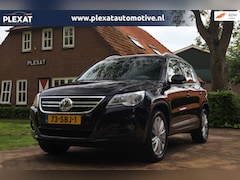 Volkswagen Tiguan - 1.4 TSI Sport&Style | Black optiek | Multimedia | Elek. Trekhaak | Lichtmetaal | PDC | His