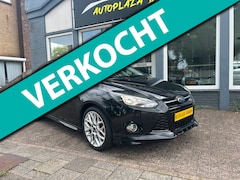 Ford Focus - 1.6 EcoBoost / ST - LINE / NAVI / ACHTERUITRIJ CAMERA / PDC