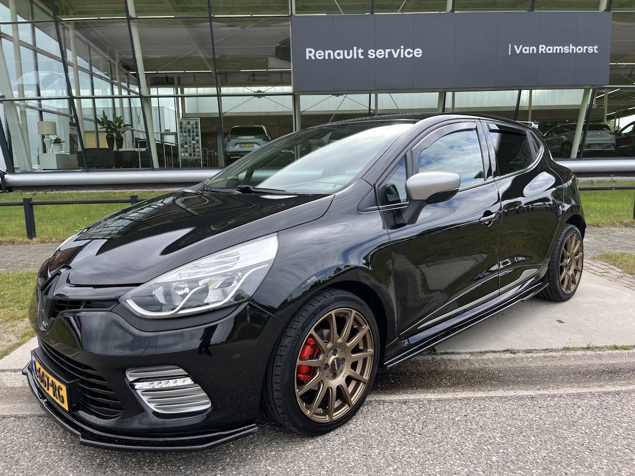 Renault Clio - 1.2 GT 120PK / Automaat / Camera / Navigatie / Climate / Cruise / - AutoWereld.nl