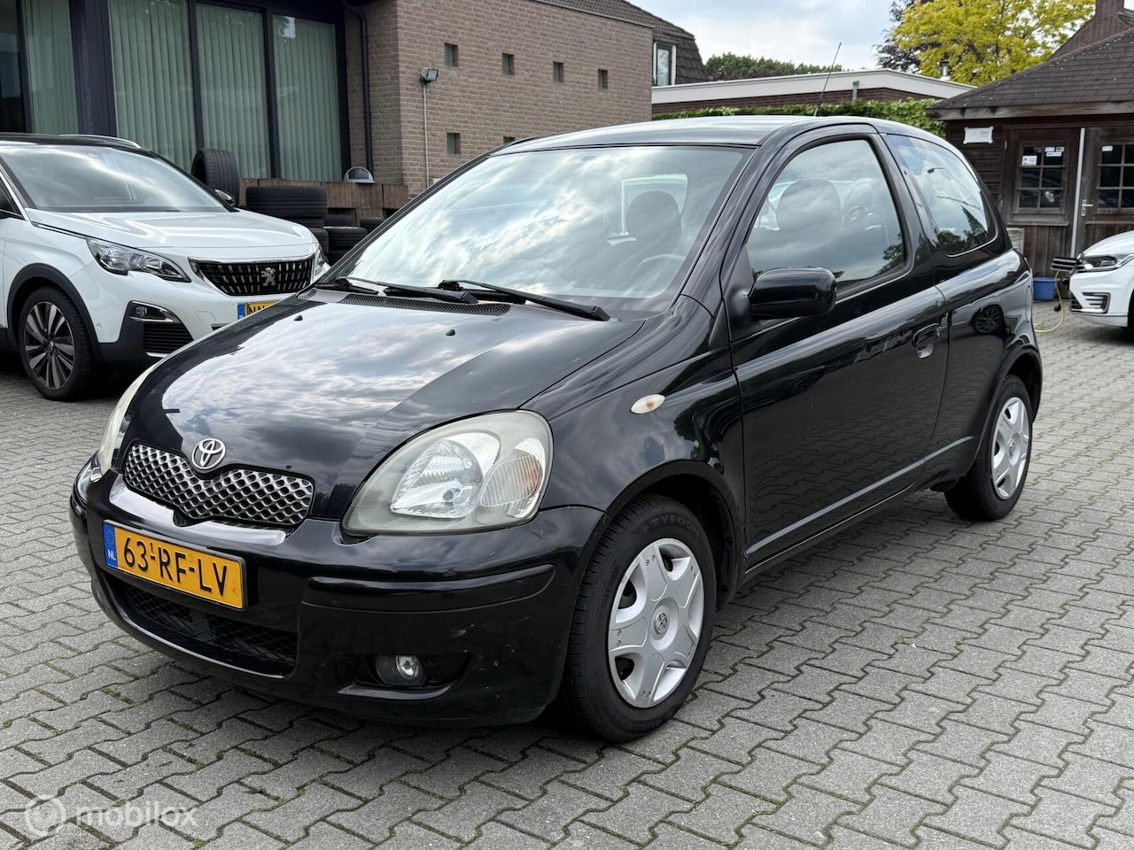 Toyota Yaris - 1.3 VVT-i S-Line 1.3 VVT-i S-Line - AutoWereld.nl