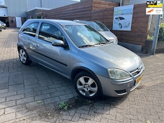 Opel Corsa - 1.2-16V Maxx airco nieuwe apk