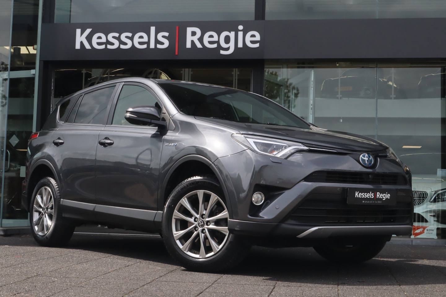 Toyota RAV4 - 2.5 Hybrid AWD Executive | Blis | Leer | Memory | Camera | ACC | Stoel + Stuurverwarming - AutoWereld.nl