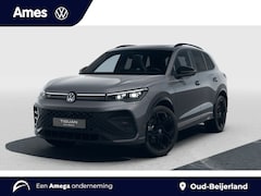 Volkswagen Tiguan - 1.5 eHybrid 204pk R-Line Edition | Black style | Panoramadak | Trekhaak