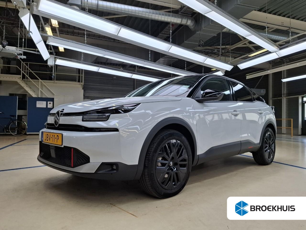 Citroën C4 - 1.2 Hybrid 145pk Collection 8 Jaar Garantie! | Navigatie | Achteruitrijcamera | Stoelverwa - AutoWereld.nl