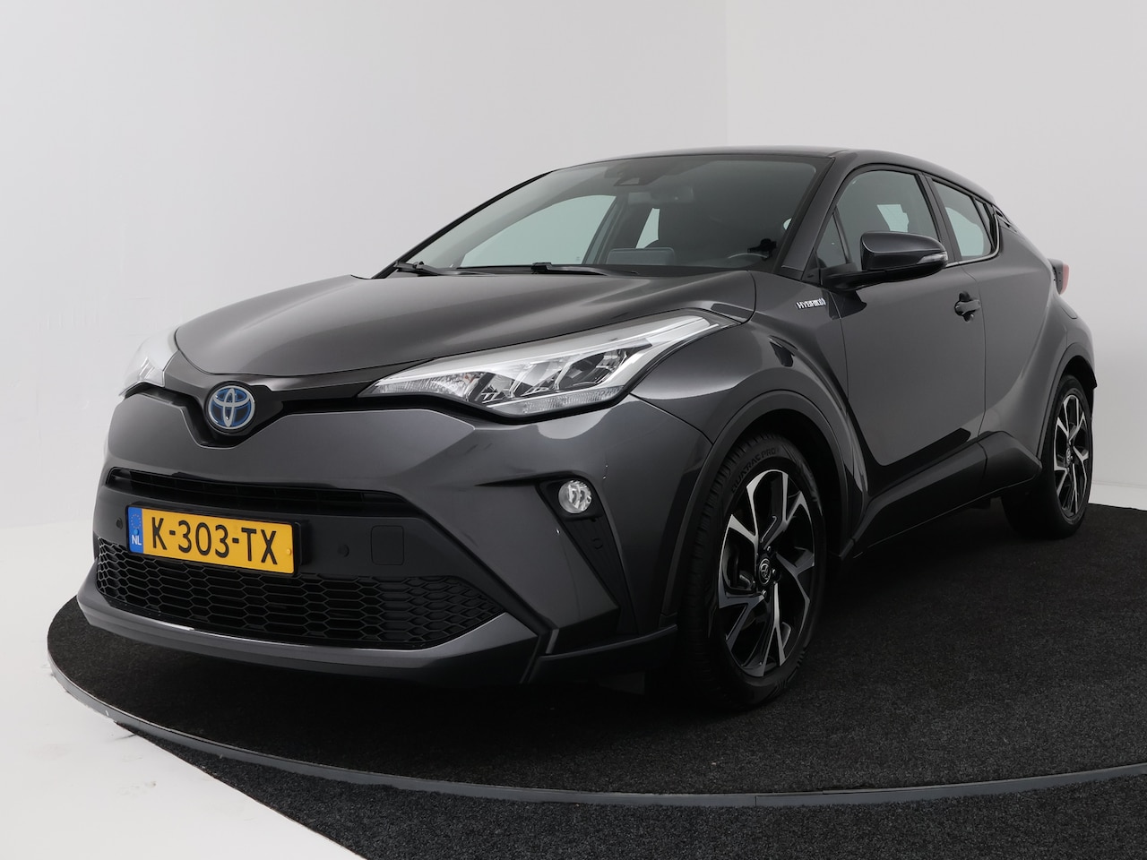 Toyota C-HR - 2.0 Hybrid Dynamic | Navigatie | Camera | LED | - AutoWereld.nl