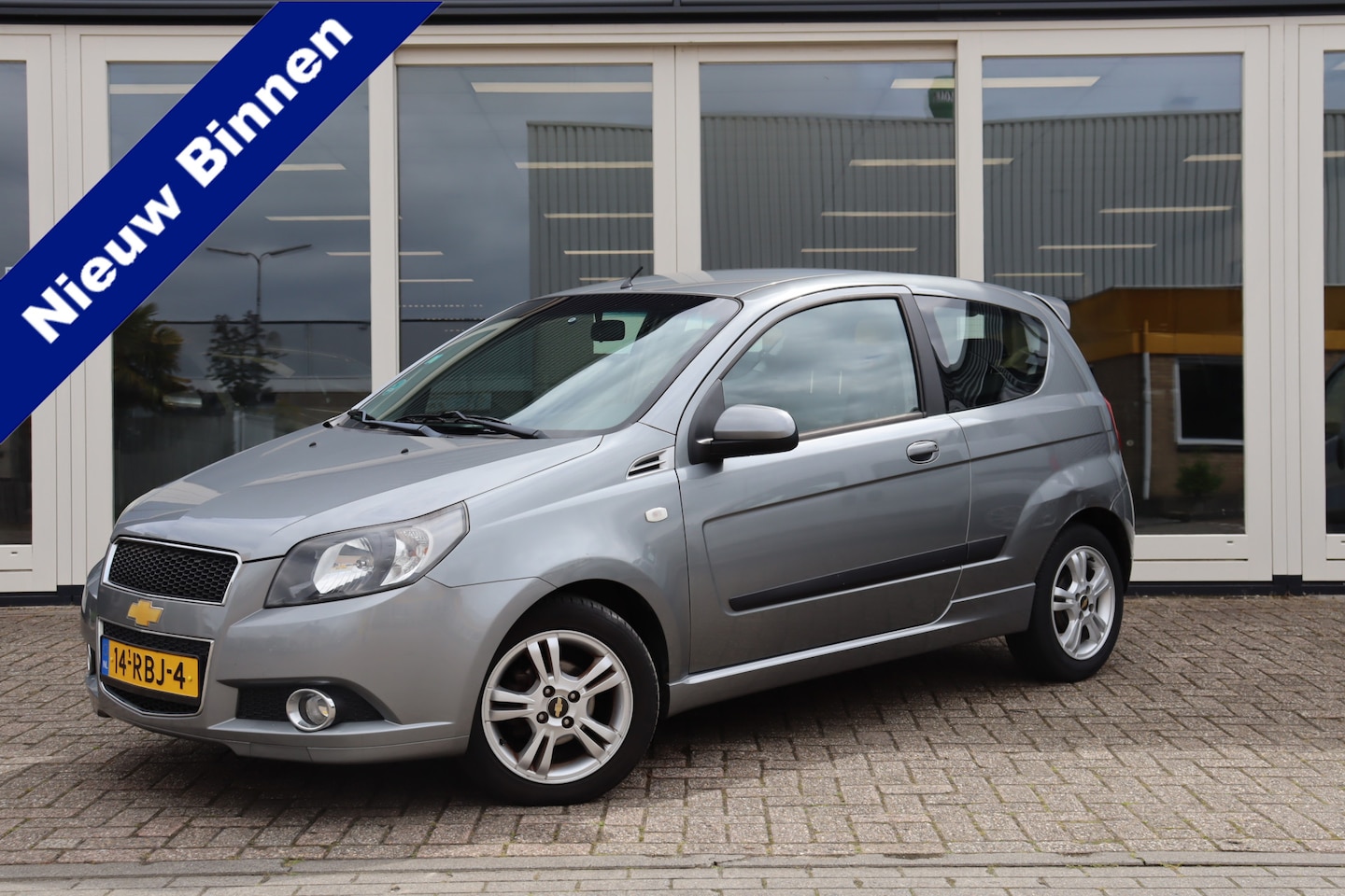 Chevrolet Aveo - 1.2 16V LS 1.2 16V LS+, AIRCO, Prijs is Rijklaar - AutoWereld.nl