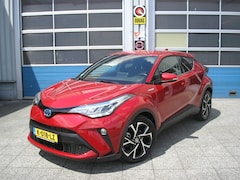 Toyota C-HR - 1.8 Hybrid Dynamic 52.000 km trekhaak