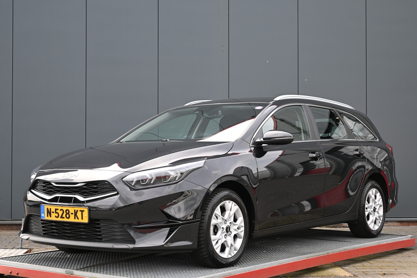 Kia Cee'd Sportswagon - Ceed 1.0 T-GDi DynamicLine - AutoWereld.nl