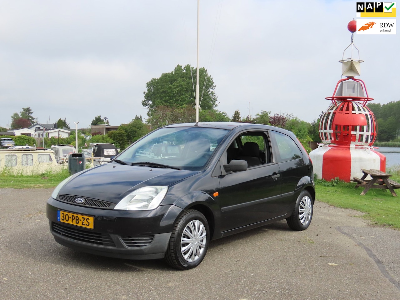 Ford Fiesta - 1.25-16V Celebration *Rijdt perfect ! - AutoWereld.nl