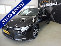 Volkswagen Golf - 1.4 eHybrid Style Headup | Digidash | Velours | Full LED | NL auto | 1e eig