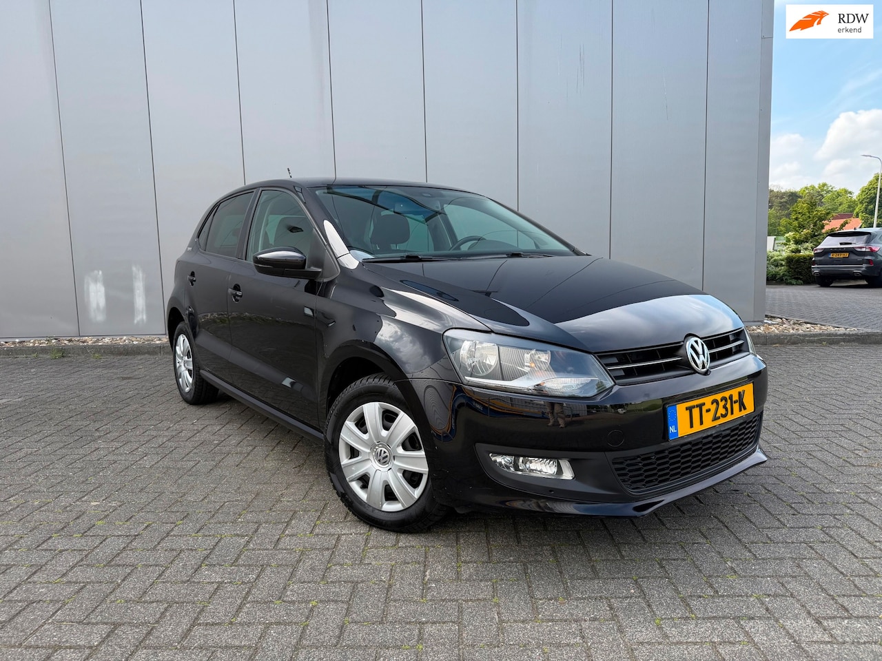 Volkswagen Polo - 1.2-12V TEAM|SCHERM|CAMERA|CRUISE|AIRCO|PDC - AutoWereld.nl