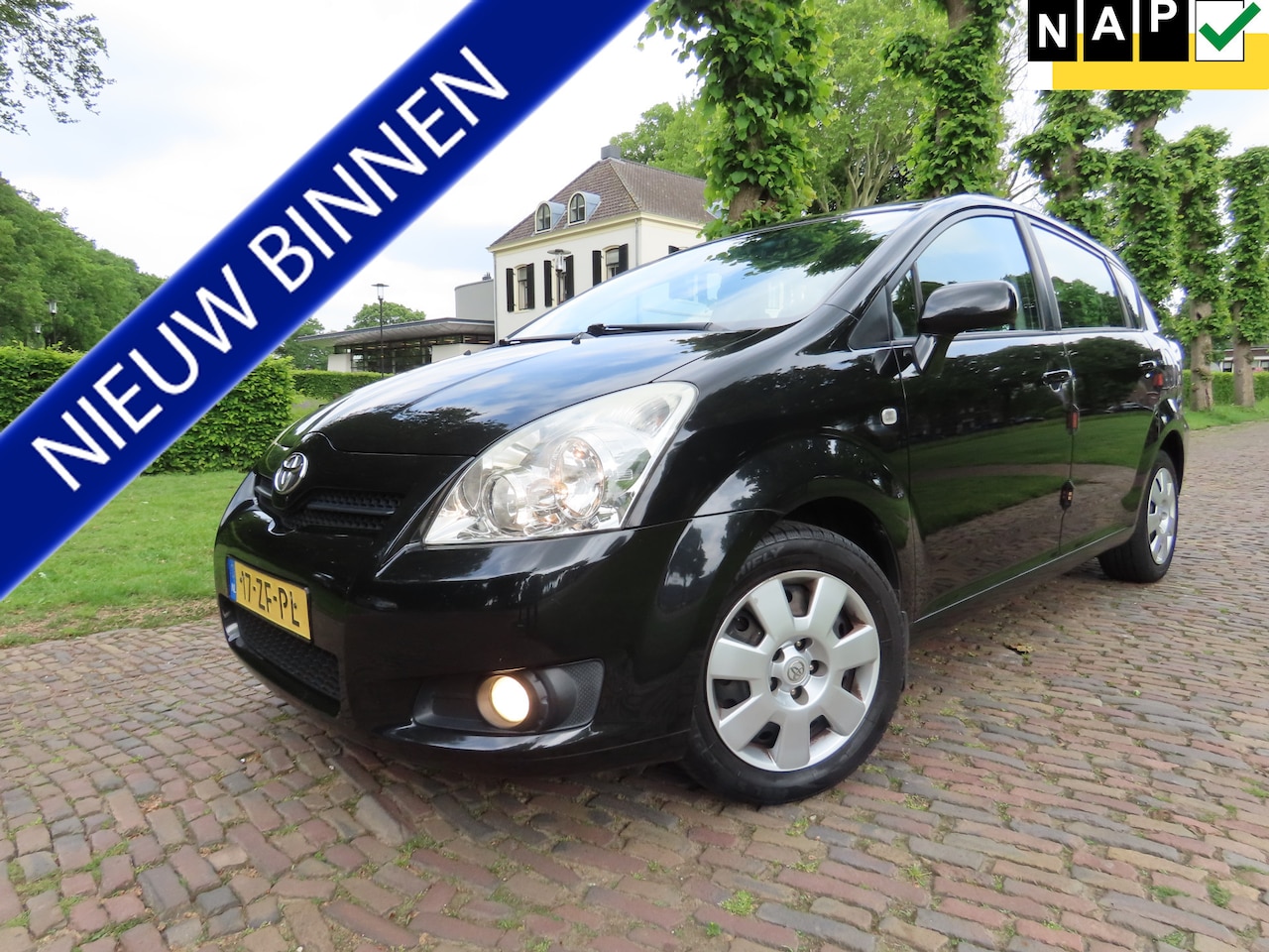 Toyota Verso - 1.8 VVT-i Sol Ecc Cruisecontrol Stuurbekrachtiging Pdc LM Velgen***Apk t/m 11-6-2027*** - AutoWereld.nl
