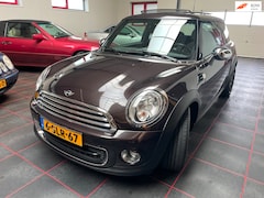 MINI One - 1.6 Holland Street