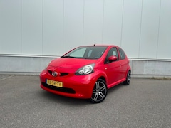 Toyota Aygo - 1.0-12V + / Elektr. ramen / NAP / APK t/m 05-2027