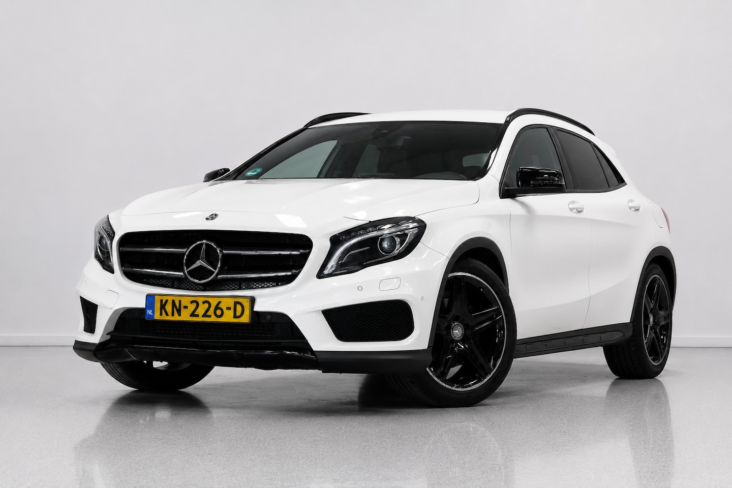 Mercedes-Benz GLA-Klasse - 180 AMG Night Edition Plus 180 AMG Night Edition Plus - AutoWereld.nl