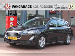 Ford Focus Wagon - 1.0 EcoBoost *Business* | Trekhaak | Carplay | Cruise & Climate Control | Camera | PDC | N