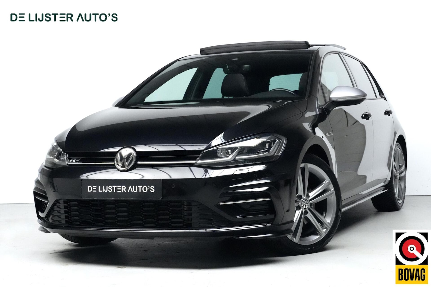 Volkswagen Golf - 7.5 - 1.5 TSI 3x R Line Automaat | Pano-dak | CarPlay | Acc | Camera | Stoelverwarming | P - AutoWereld.nl