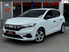 Dacia Sandero - 1.0 TCe Expression CarPlay Led 18.000km Bj.2024 1e Eigenaar