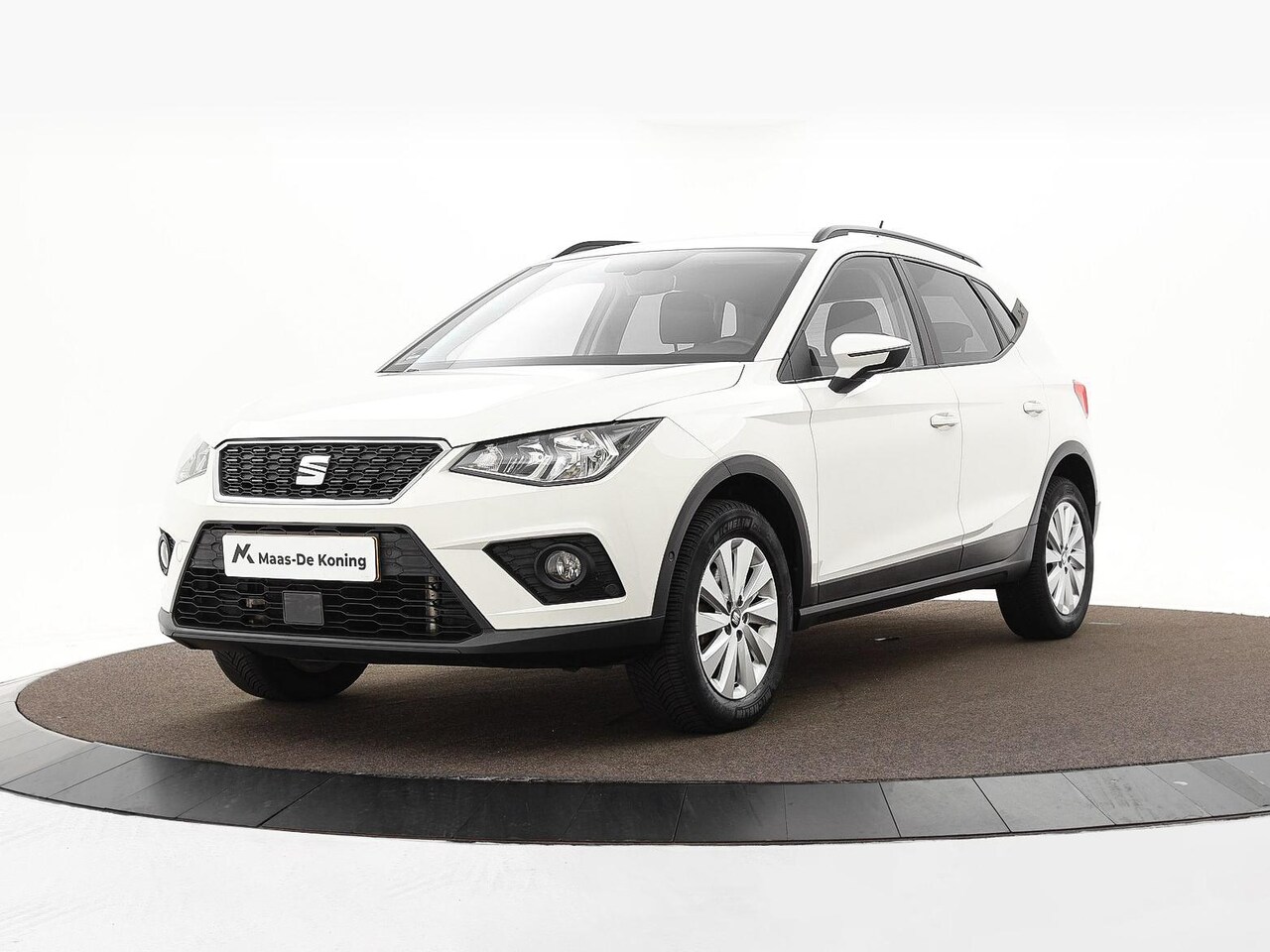 SEAT Arona - 1.0 TSI 115pk DSG Style Business Intense · Camera · Trekhaak · Keyless · Cruise Control · - AutoWereld.nl