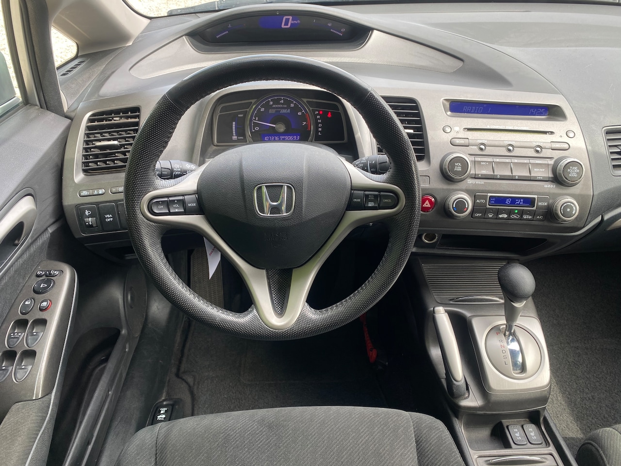 Honda Civic - 1.3 Hybrid Elegance DEALER ONDERHOUDEN / LAGE KM'S!