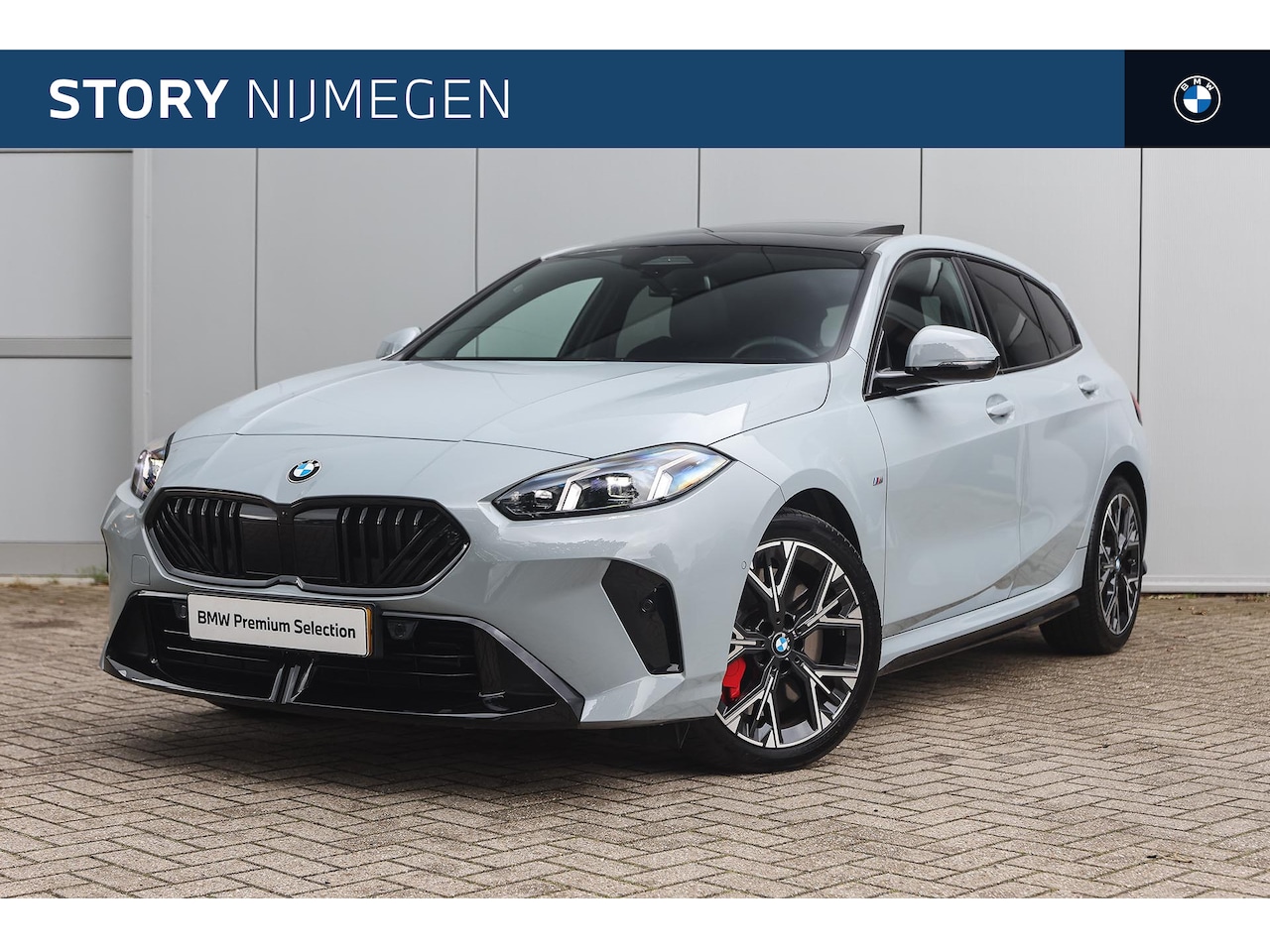 BMW 1-serie - 120 M Sport Automaat / Panoramadak / Sportstoelen / M Adaptief onderstel / Comfort Access - AutoWereld.nl