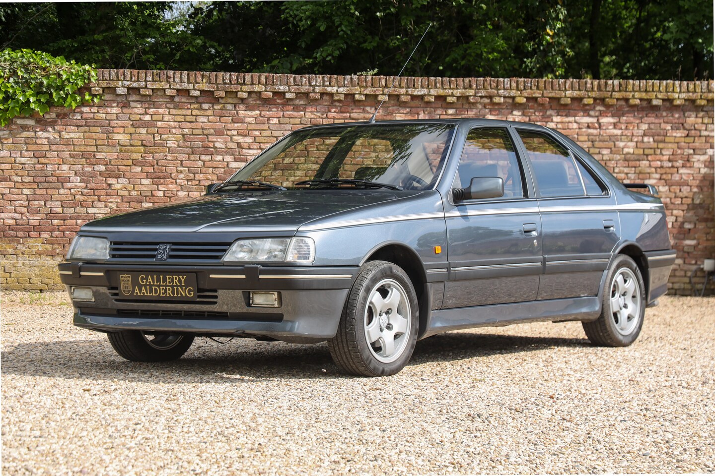peugeot-405-mi-16-x4-only-31-000-km-since-new-completely-original-and-in-pristine-condition-this-i.jpg