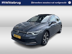 Volkswagen Golf - 1.4 eHybrid Style / AUTOMAAT/ PANO/ TREKHAAK/ STANDKACHEL/ ACC/ PARK.SENSOR.V+A/ CAMERA/ M