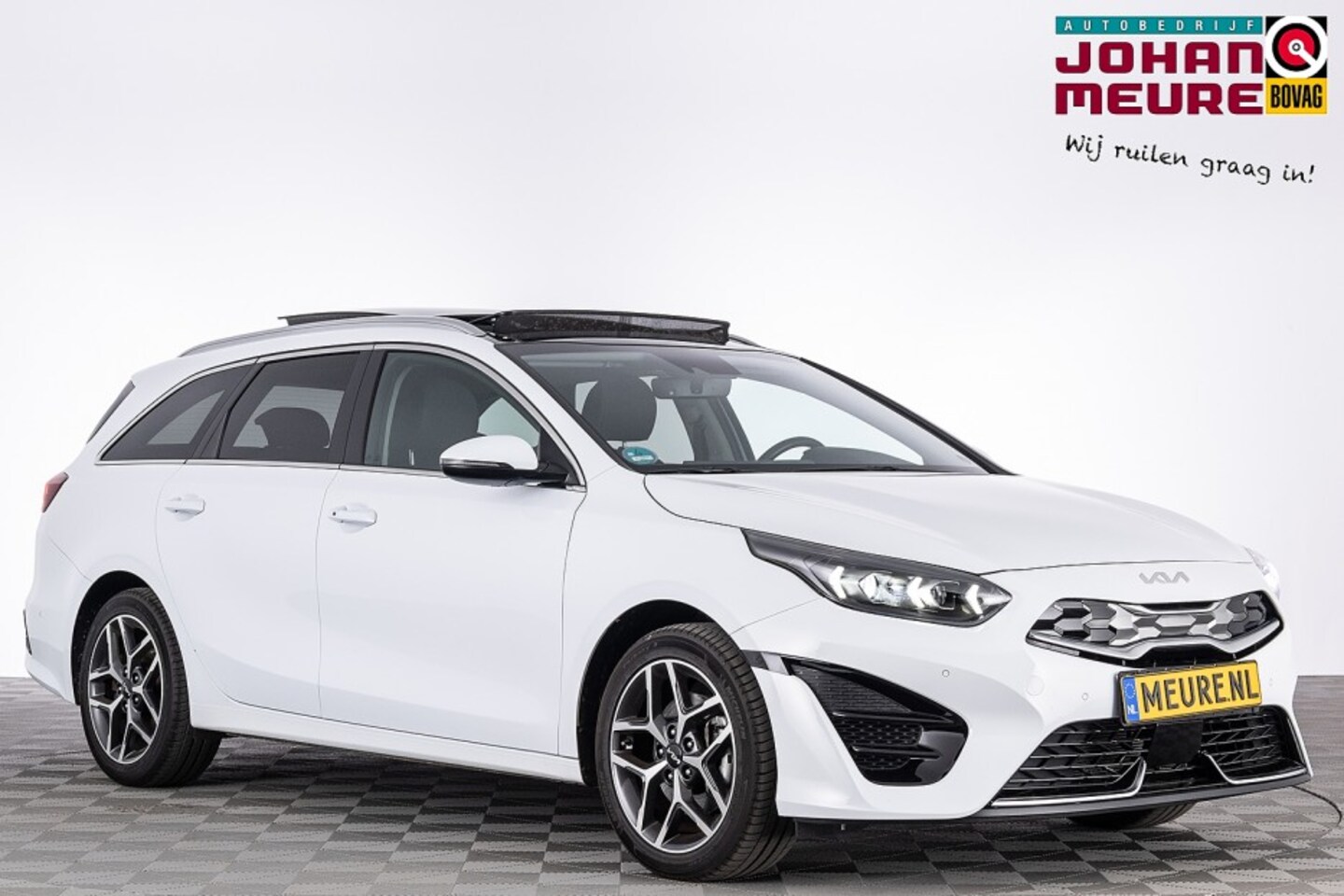 Kia Cee'd Sportswagon - Ceed 1.6 GDI PHEV ExecutiveLine | PANORAMA | Full LED | El. STOEL. -2e PINKSTERDAG OPEN!- - AutoWereld.nl